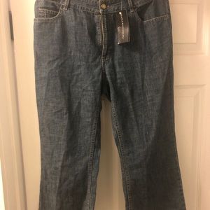 Dana Buchman women’s Cropped Denim size 10 Petite